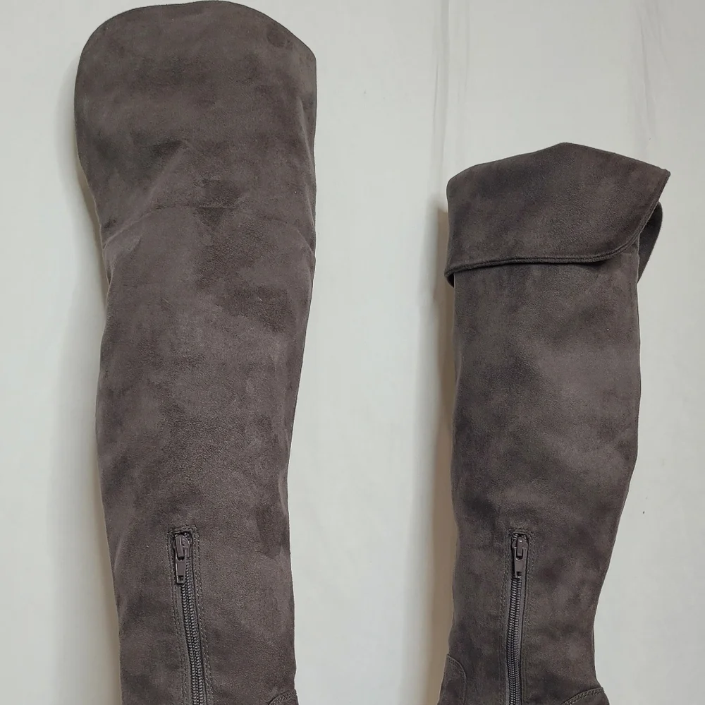 Melrose and Market Faux Suede Over-The-Knee Boots - Size 9.5